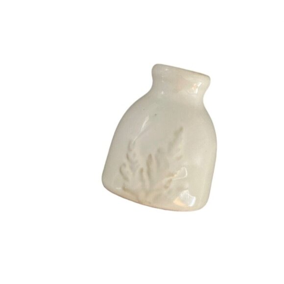 Holiday Embossed Ceramic Balsam and Cedar Branch Reed Diffuser Bee & Willow NEW - Picture 12 of 14